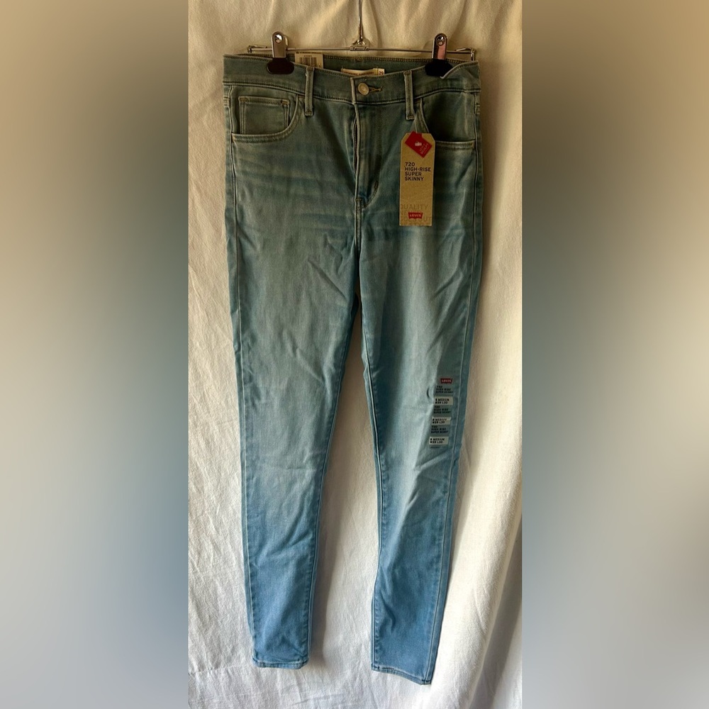 Levi's Sculpt 720 High-Rise Super Skinny Women's 29 / 8 Sky Blue Jeans Denim NWT